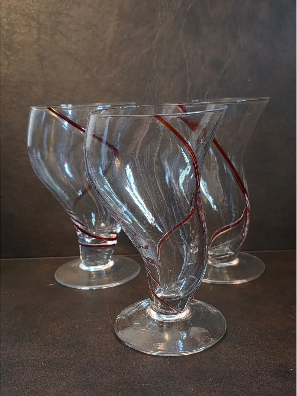 Set of 3 PIER 1 Swirline Red Curved Milkshake or Cocktail Glasses 6.5”  16 oz